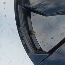 Load image into Gallery viewer, 1x Alufelge 19 Zoll 7.5" 5x112 50ET 10A601025K VW Id.3 Rim Wheel FEL5997291344kt