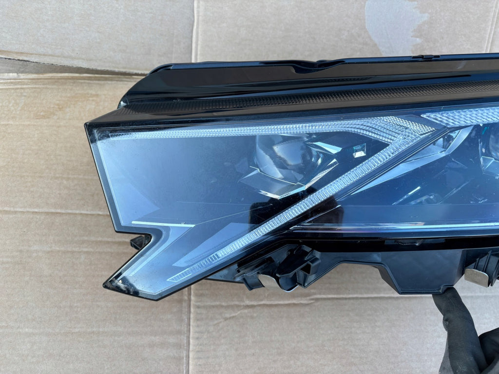 Frontscheinwerfer Skoda Octavia IV 5E4941035 Full LED Links Headlight SCH3794057537ye