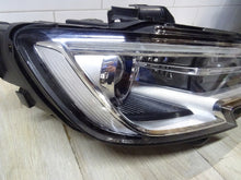 Load image into Gallery viewer, Frontscheinwerfer Audi A3 8V0941006E 90104557 Xenon Rechts Headlight SCH3351851687cz