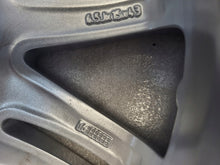 Load image into Gallery viewer, 1x Alufelge 15 Zoll 6.5" 5x108 43ET Glanz Silber 8672149 Volvo V70 S80 S60 FEL1910781297fi
