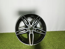 Laden Sie das Bild in den Galerie-Viewer, 1x Alufelge 19 Zoll 8.0" 5x112 43ET A2134012000 Mercedes-Benz Rim Wheel FEL3658942822hv