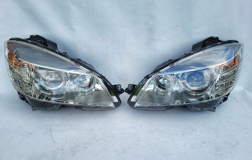 Frontscheinwerfer Mercedes-Benz W204 Xenon Ein Satz Scheinwerfer Headlight SCH3205568624bo