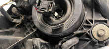 Load image into Gallery viewer, Frontscheinwerfer Mazda 2 D10E-51030 Rechts Scheinwerfer Headlight