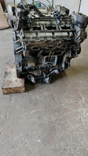 Load image into Gallery viewer, Motor Mercedes-Benz X204 642961 3.0 CDI 224PS 165kW 2008 Diesel Unkomplett