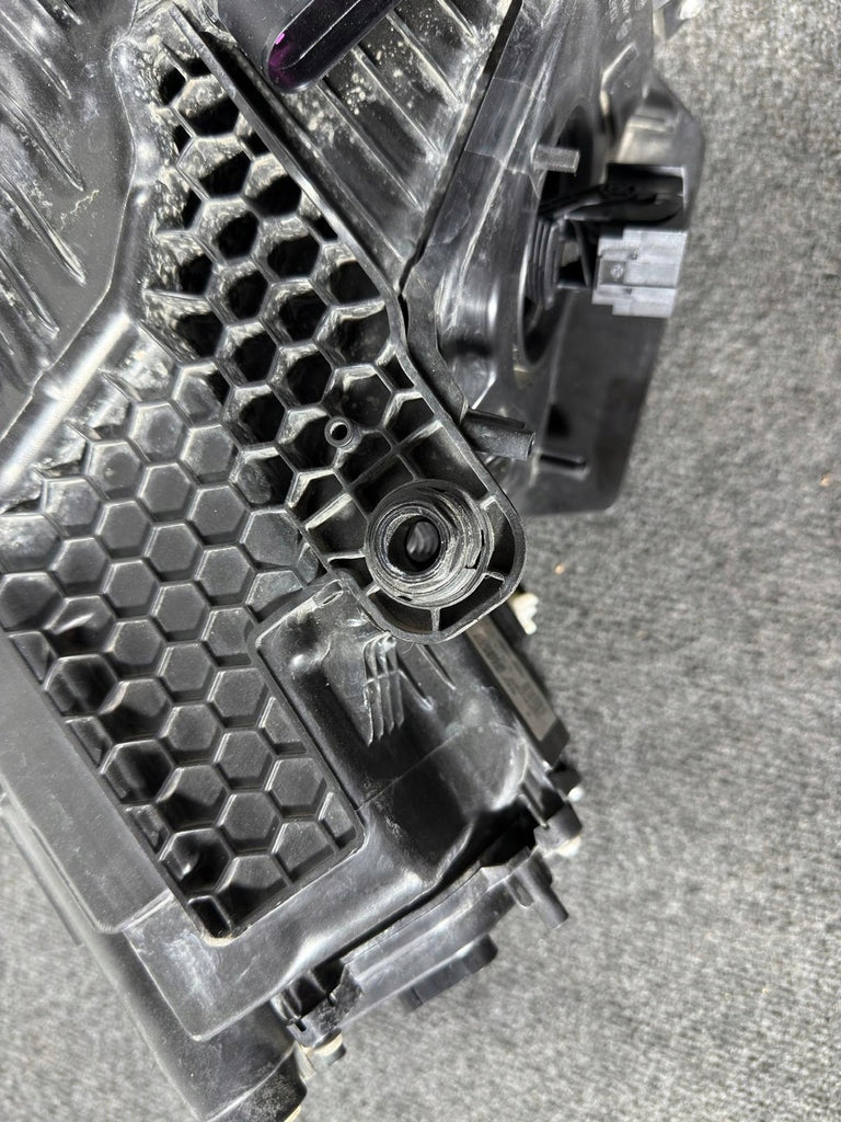 Frontscheinwerfer VW Touareg 761941082 LED Rechts Scheinwerfer Headlight