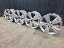 Load image into Gallery viewer, 4x Alufelge 17 Zoll 7.5" 5x112 51ET Glanz Silber 8V0601025BK Audi A4 A3 I FEL1991184668vi