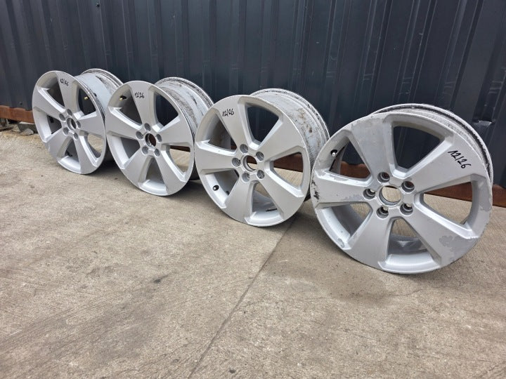 4x Alufelge 17 Zoll 7.5" 5x112 51ET Glanz Silber 8V0601025BK Audi A4 A3 I FEL1991184668vi