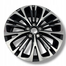 Laden Sie das Bild in den Galerie-Viewer, 1x Alufelge 18 Zoll 426110DK90 Toyota Yaris Cross Rim Wheel