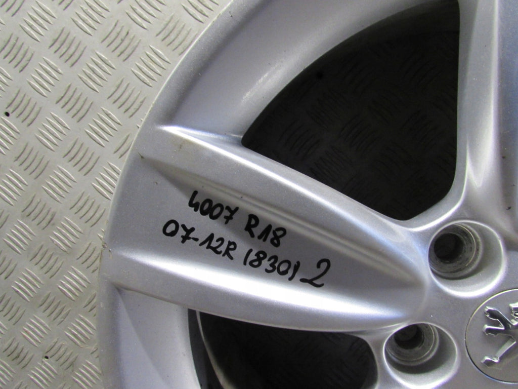 1x Alufelge 18 Zoll 8.0" 5x114.3 Peugeot 4008 Rim Wheel FEL4230851693lm