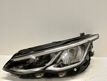 Laden Sie das Bild in den Galerie-Viewer, Frontscheinwerfer VW Golf VIII 5H1941005B LED Links Scheinwerfer Headlight