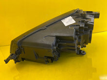 Laden Sie das Bild in den Galerie-Viewer, Frontscheinwerfer Skoda Karoq 57B941016F LED Rechts Scheinwerfer Headlight SCH3591103509bb