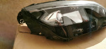 Load image into Gallery viewer, Frontscheinwerfer Peugeot 5008 9826572680 full LED Rechts Scheinwerfer Headlight