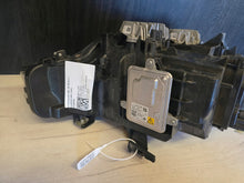Laden Sie das Bild in den Galerie-Viewer, Frontscheinwerfer BMW 3 F30 F31 Xenon Links Scheinwerfer Headlight SCH4953881946vr