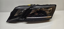 Laden Sie das Bild in den Galerie-Viewer, Frontscheinwerfer Skoda Octavia III 5E1941015D LED Links Scheinwerfer Headlight SCH7439323540yh