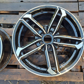 1x Alufelge 19 Zoll 8.5