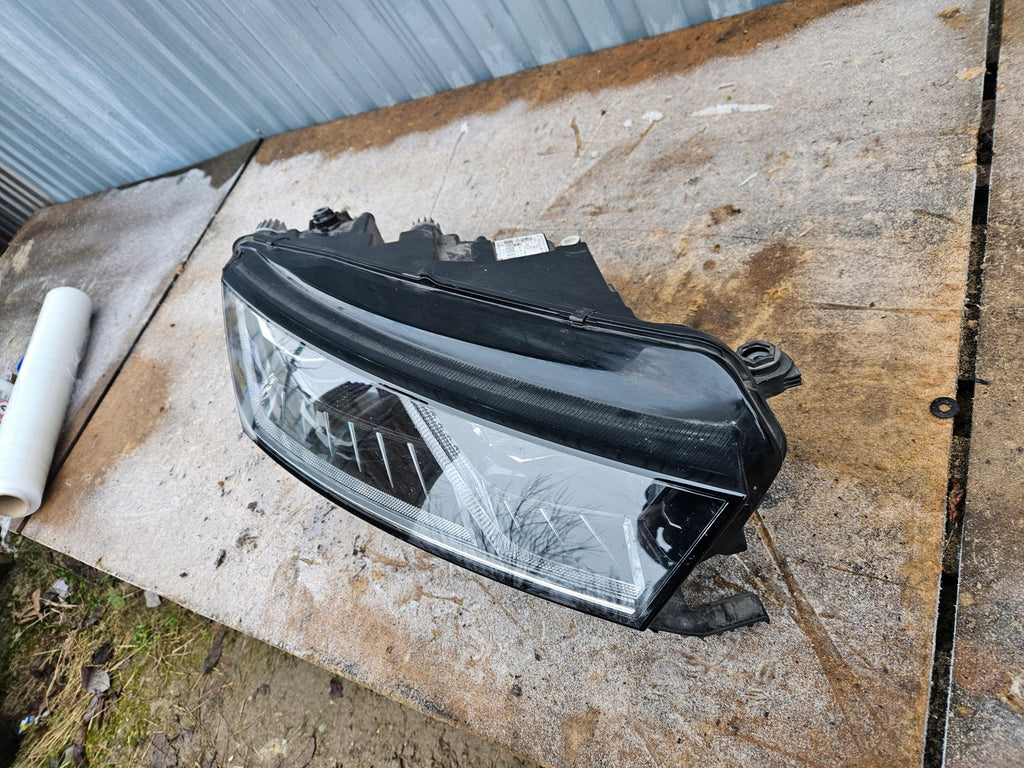 Frontscheinwerfer Skoda Octavia IV 5EA941016A Rechts Scheinwerfer Headlight SCH5446698644eb