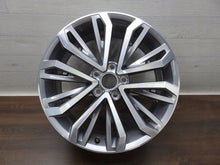 Laden Sie das Bild in den Galerie-Viewer, 1x Alufelge 18 Zoll 7.0&quot; 5x112 45ET Glanz 2GA601025E Mg T-Roc Rim Wheel