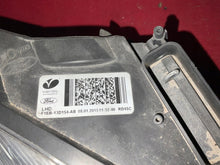 Laden Sie das Bild in den Galerie-Viewer, Frontscheinwerfer Ford Focus F1EB-13D155-AD Xenon Links Scheinwerfer Headlight SCH9991771970iy