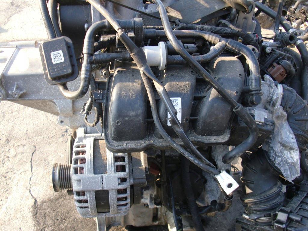 Motor Skoda VW Fabia 14 DSG 1.0 MPI 14TKm 2022 Benzin Engine Komplett