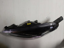 Laden Sie das Bild in den Galerie-Viewer, Frontscheinwerfer Ford Fiesta I H1BB-13W030-CE Xenon Links Headlight SCH4040826241cb