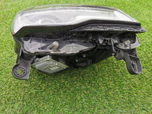 Laden Sie das Bild in den Galerie-Viewer, Frontscheinwerfer Jeep Grand Cherokee Wk2 68144708AG LED Rechts Headlight SCH4401666895ru