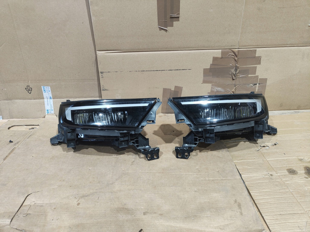 Frontscheinwerfer Opel Mokka 9847939680 9847939180 Full LED Ein Satz Headlight SCH5793263122wo