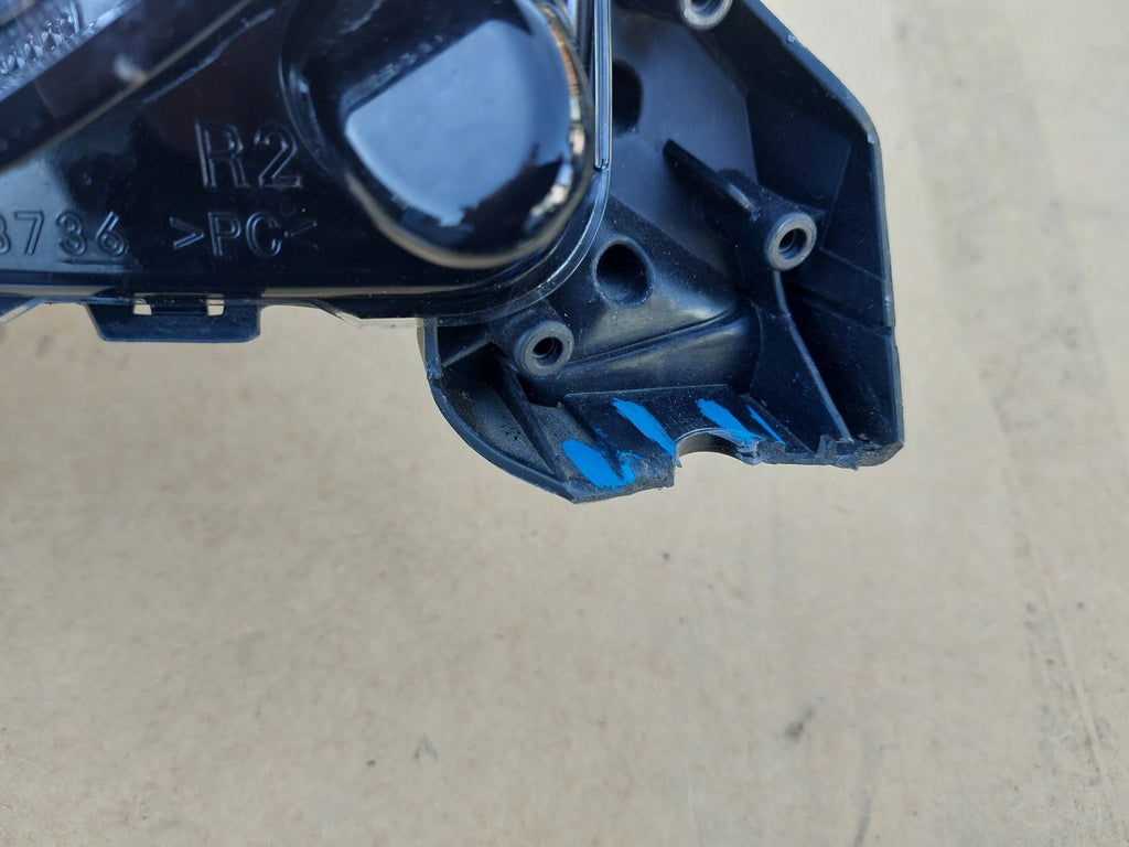Frontscheinwerfer Peugeot II 208 9833036180 Rechts Scheinwerfer Headlight SCH5504682954yy