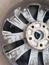 Laden Sie das Bild in den Galerie-Viewer, 1x Alufelge 17 Zoll 7.0" 5x112 54ET Glanz Silber 5K0601025 Vw Rim Wheel FEL3477402387kx