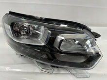 Load image into Gallery viewer, Frontscheinwerfer Opel Zafira Vivaro 9808567680 LED Rechts Headlight