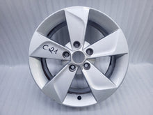 Laden Sie das Bild in den Galerie-Viewer, 1x Alufelge 16 Zoll 7.0&quot; 5x112 45ET Glanz Silber 5L0601025E Skoda Yeti Rim Wheel