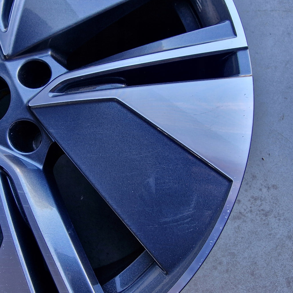 1x Alufelge 19 Zoll 8.0" 5x112 45ET Glanz Graphit 5LA601025A Mg Rim Wheel