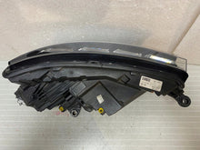 Load image into Gallery viewer, Frontscheinwerfer Skoda Kamiq 658941015B Full LED Links Scheinwerfer Headlight SCH4241604270mt