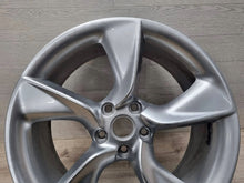 Laden Sie das Bild in den Galerie-Viewer, 1x Alufelge 19 Zoll 8.0&quot; 5x115 36ET Glanz Silber 13312751 Opel Astra J Rim Wheel