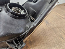 Load image into Gallery viewer, Frontscheinwerfer Toyota Yaris TOL14371 Rechts Scheinwerfer Headlight