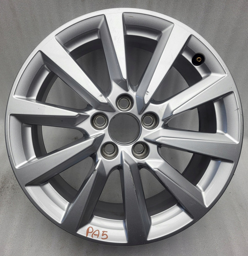 1x Alufelge 16 Zoll 6.5" 5x100 40ET Glanz Silber 82A601025C Audi A1 Rim Wheel FEL6237261470td