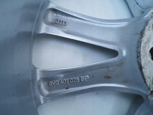 Laden Sie das Bild in den Galerie-Viewer, 1x Alufelge 17 Zoll 7.5" 5x112 51ET Glanz Silber 8V0601025BP Audi A3 Rim Wheel FEL1135016262am