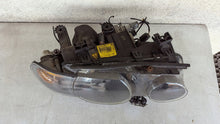 Load image into Gallery viewer, Frontscheinwerfer BMW Compact E46 6905496 Xenon Rechts Scheinwerfer Headlight SCH1735418995go