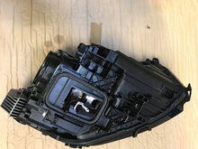 Laden Sie das Bild in den Galerie-Viewer, Frontscheinwerfer Mercedes-Benz Eqb X243 A2432068900KZ LED Links Headlight SCH6508145013lk