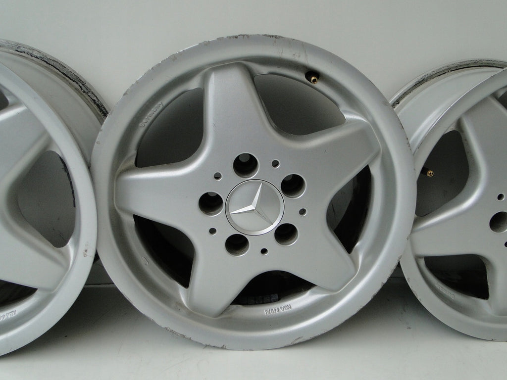 4x Alufelge 15 Zoll 7.0" 5x112 35ET Silber Mercedes-Benz Rim Wheel