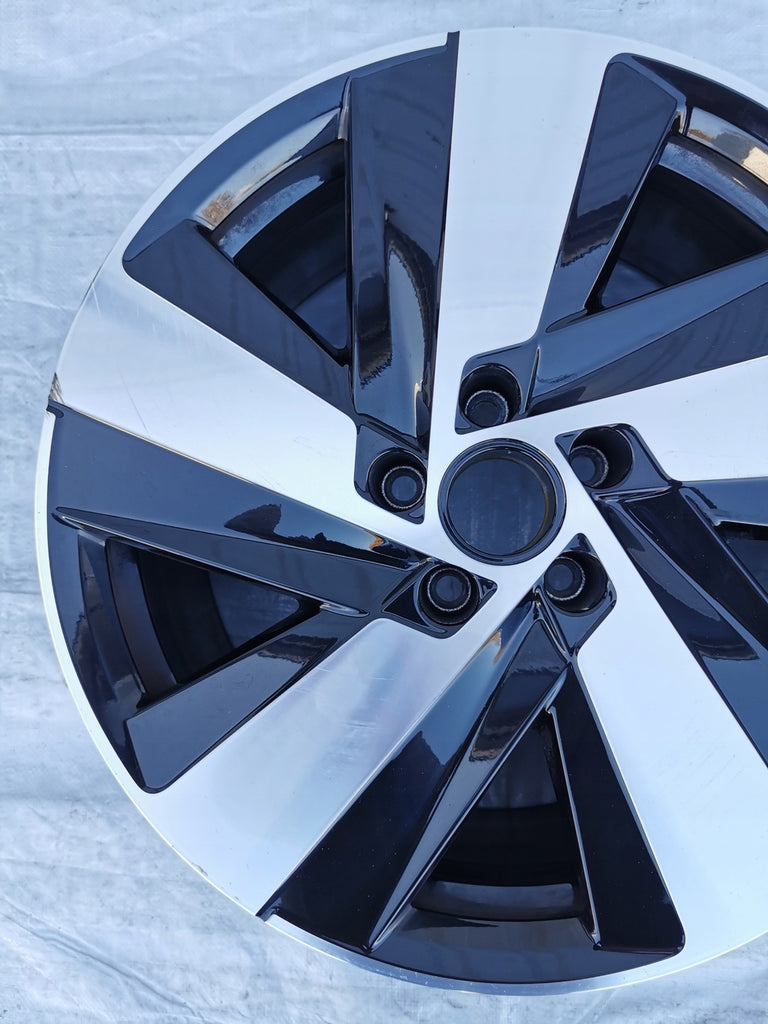 1x Alufelge 18 Zoll 8.0" 5x112 40ET 3G8601025AB VW Passat B8 Arteon Rim Wheel