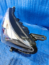 Laden Sie das Bild in den Galerie-Viewer, Frontscheinwerfer Toyota IV Full LED Links Scheinwerfer Headlight SCH7573227282ry