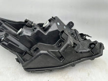 Laden Sie das Bild in den Galerie-Viewer, Frontscheinwerfer Toyota Aygo X 02A29316 Links Scheinwerfer Headlight SCH1691574544fh