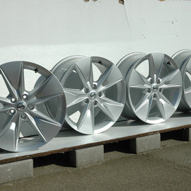 4x Alufelge 18 Zoll 7.5