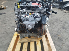 Laden Sie das Bild in den Galerie-Viewer, Motor VW III M9R710 2.0 DCI 90PS 66kW 41TKm 2019 Diesel Engine Unkomplett MOT6415387134wv