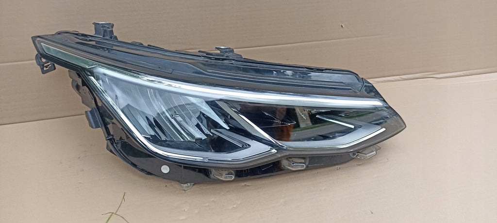 Frontscheinwerfer VW Golf VIII 5H1941006 90150891 LED Rechts Headlight