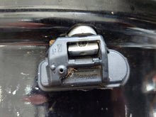 Laden Sie das Bild in den Galerie-Viewer, 1x Alufelge 18 Zoll 7.5" 5x110 47ET Glanz Schwarz 13338853 Mg Rim Wheel FEL3992546511qb