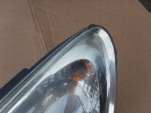 Laden Sie das Bild in den Galerie-Viewer, Frontscheinwerfer Opel Corsa D 13186381EF Links Scheinwerfer Headlight SCH8848546368kr