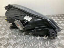 Laden Sie das Bild in den Galerie-Viewer, Frontscheinwerfer Skoda Superb 3V2941015A Links Scheinwerfer Headlight SCH7563955485fx