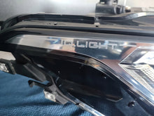 Laden Sie das Bild in den Galerie-Viewer, Frontscheinwerfer VW Tiguan 5NB941082C LED Rechts Scheinwerfer Headlight