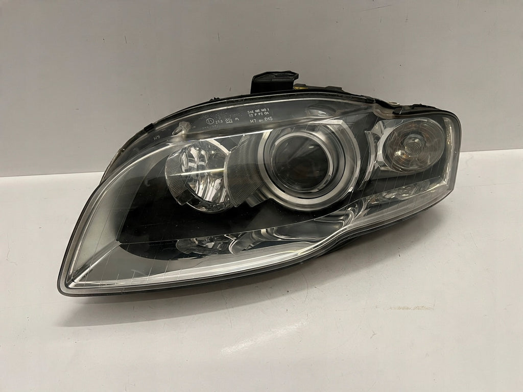 Frontscheinwerfer Audi A4 B7 8E0941003BM Xenon Ein Stück (Rechts oder Links)